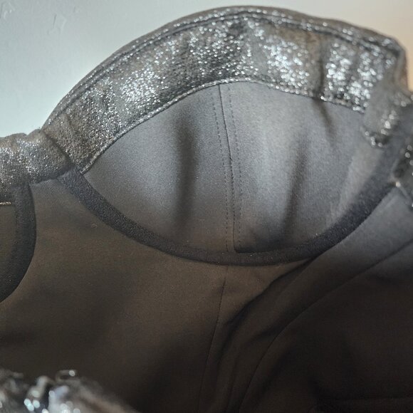 House of CB London "LIKE NEW" - Picture 11 of 16